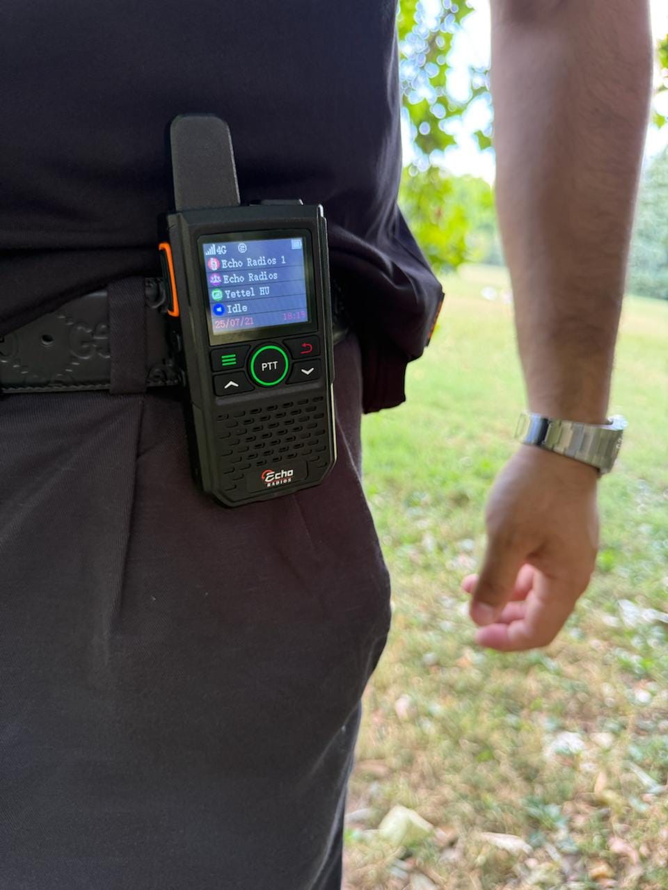 Customer photo review of Echo Radios Nationwide PTT Walkie-Talkie