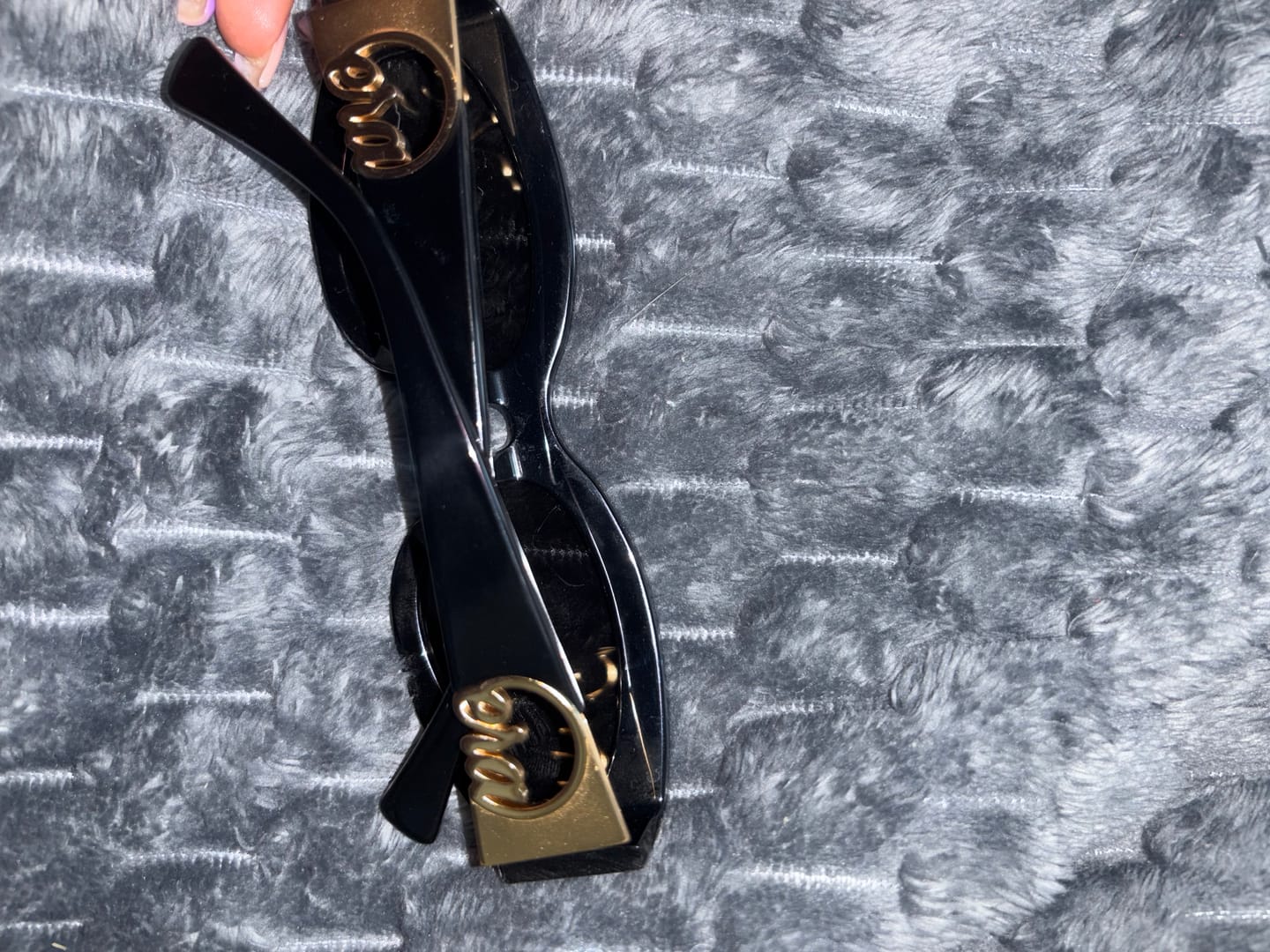 Customer photo review of Black Blanco Sunglasses
