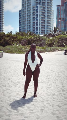 Customer photo review of Nia one piece - Ivory