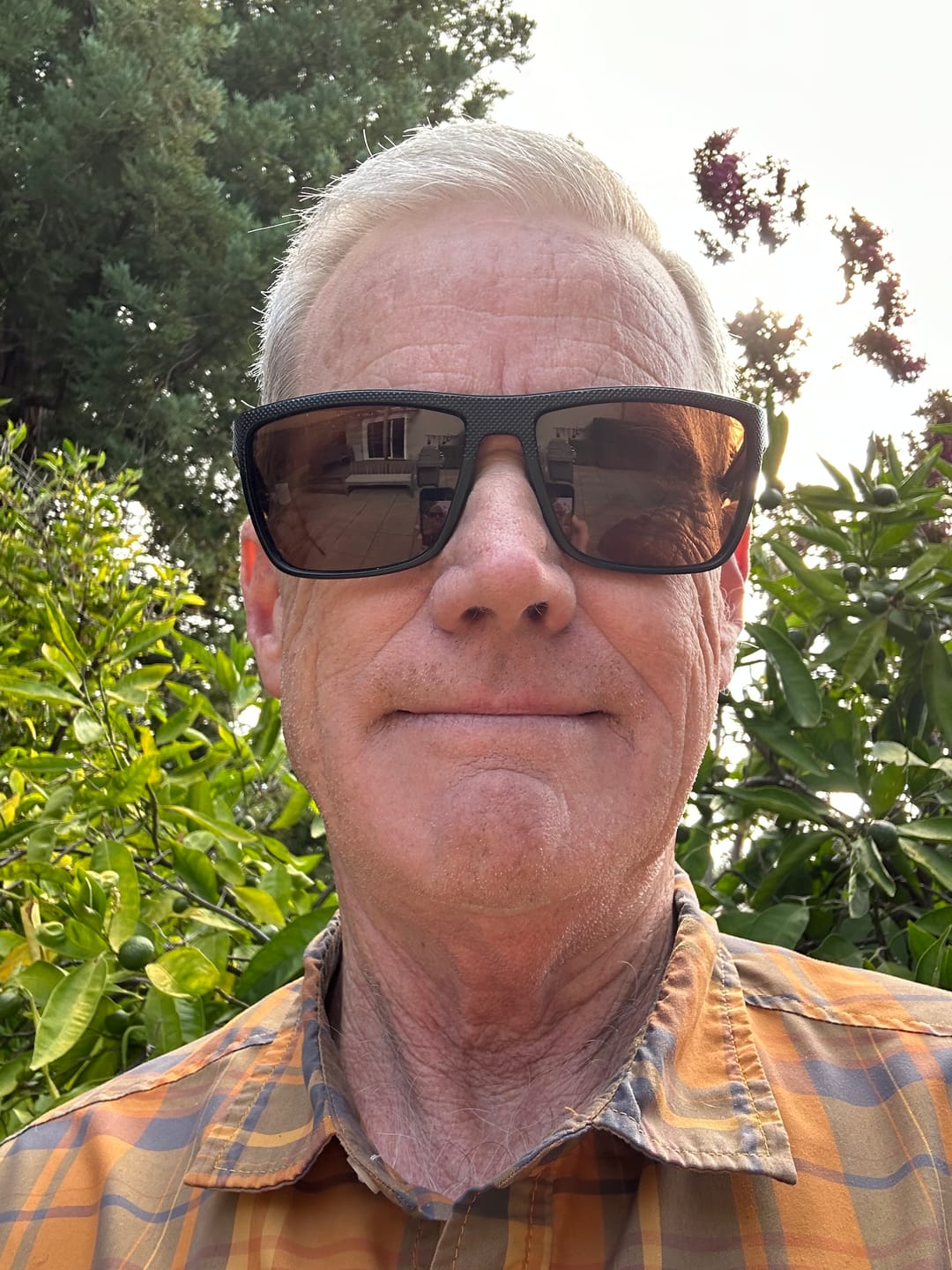 Customer photo review of Zenottic Sun Glasses Philip