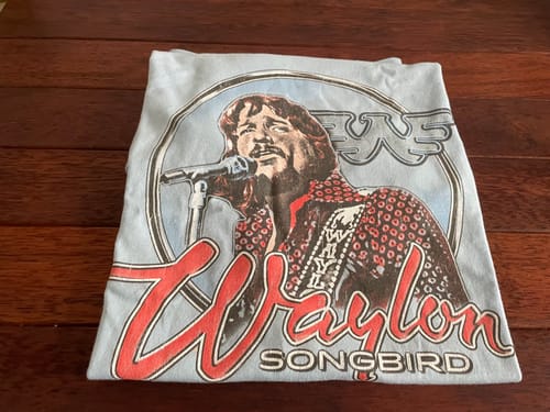 Customer photo review of Vintage Songbird Waylon Jennings Tee