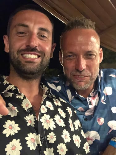 Customer photo review of chemise d'homme en pur coton à imprimé style de vacances hawaïennes