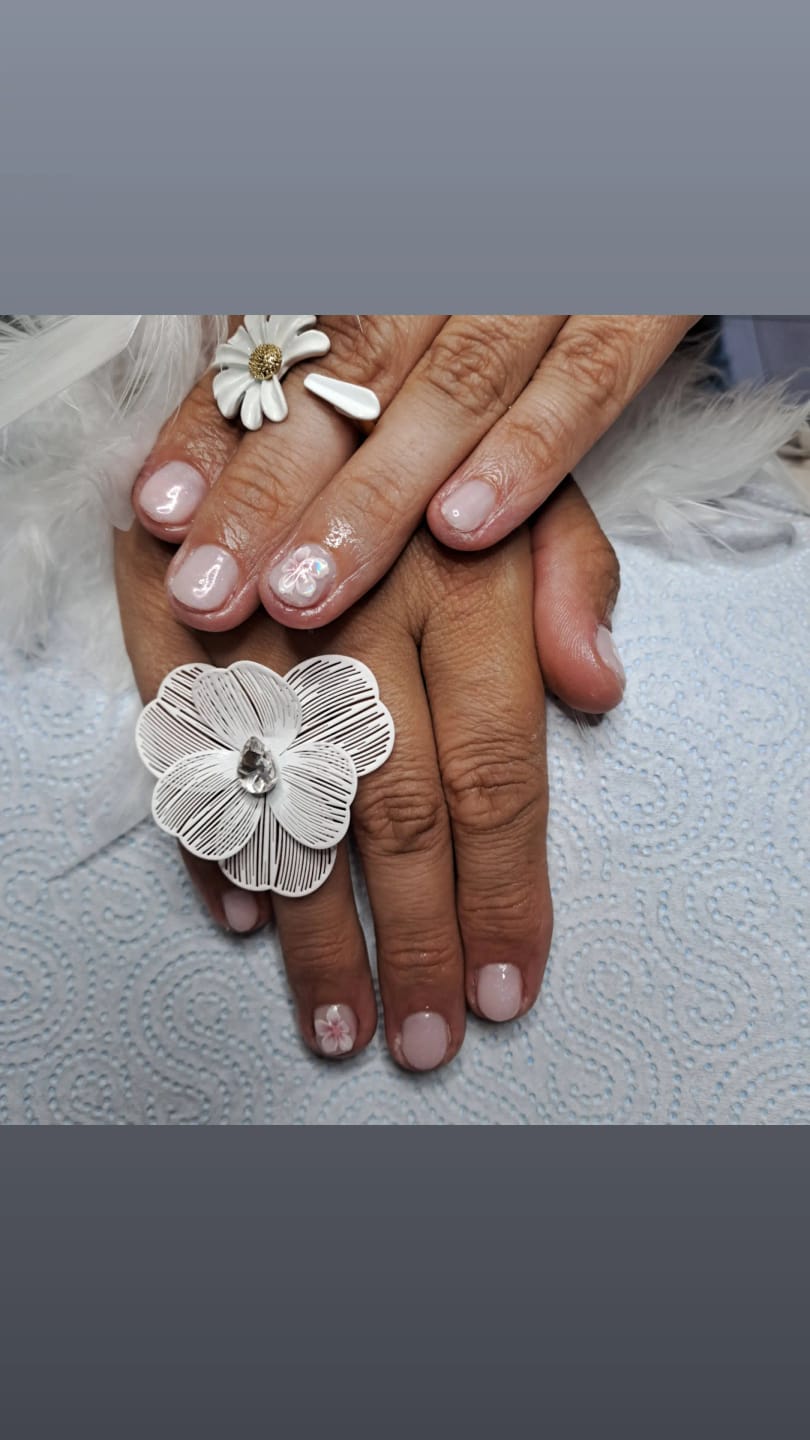 Customer photo review of Studios Didier Super Shiny Top Coat No Wipe HEMA & TPO Free szuperfényes fedőlakk, 10 ml