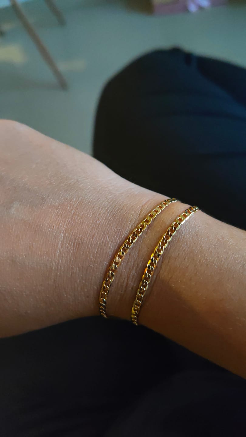 Customer photo review of Pulseras Eslabón Plano en Oro laminado 18k Para Pareja