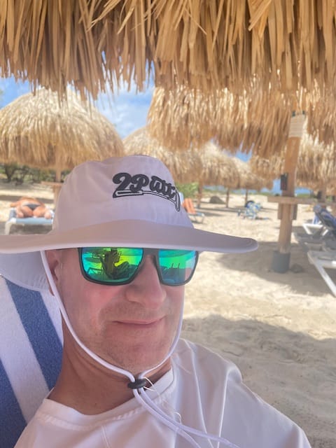 Customer photo review of 2Putt Sun Hat