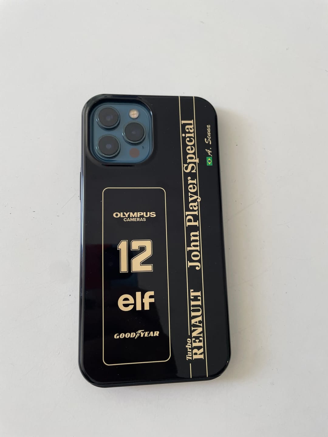 Customer photo review of Lotus 97T/98T Senna F1 Livery - Individuelle Premium Hülle für iPhone
