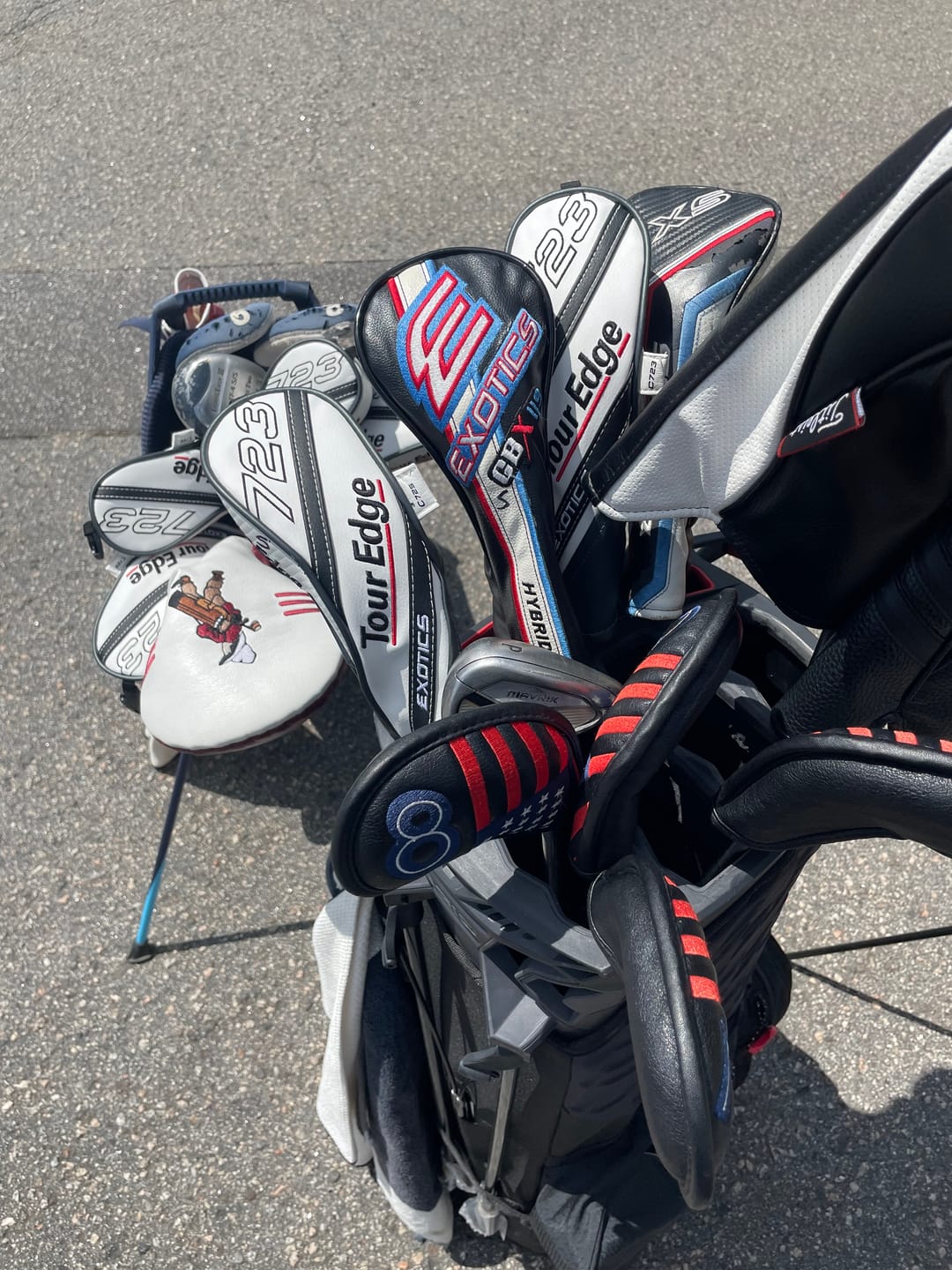 Customer photo review of Exotics 723 Headcovers