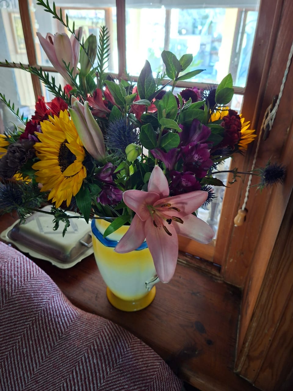 Customer photo review of Bright Summer - Fresh Flower Bunch Bright And Colourful