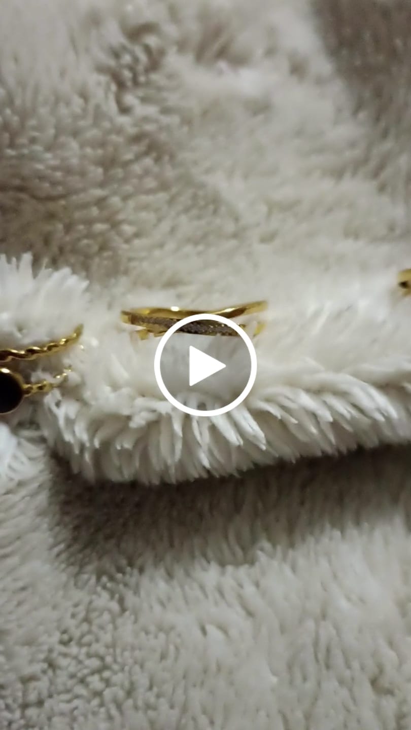 Customer video review of Anel Lucia Duplo Banhado em Ouro 18k