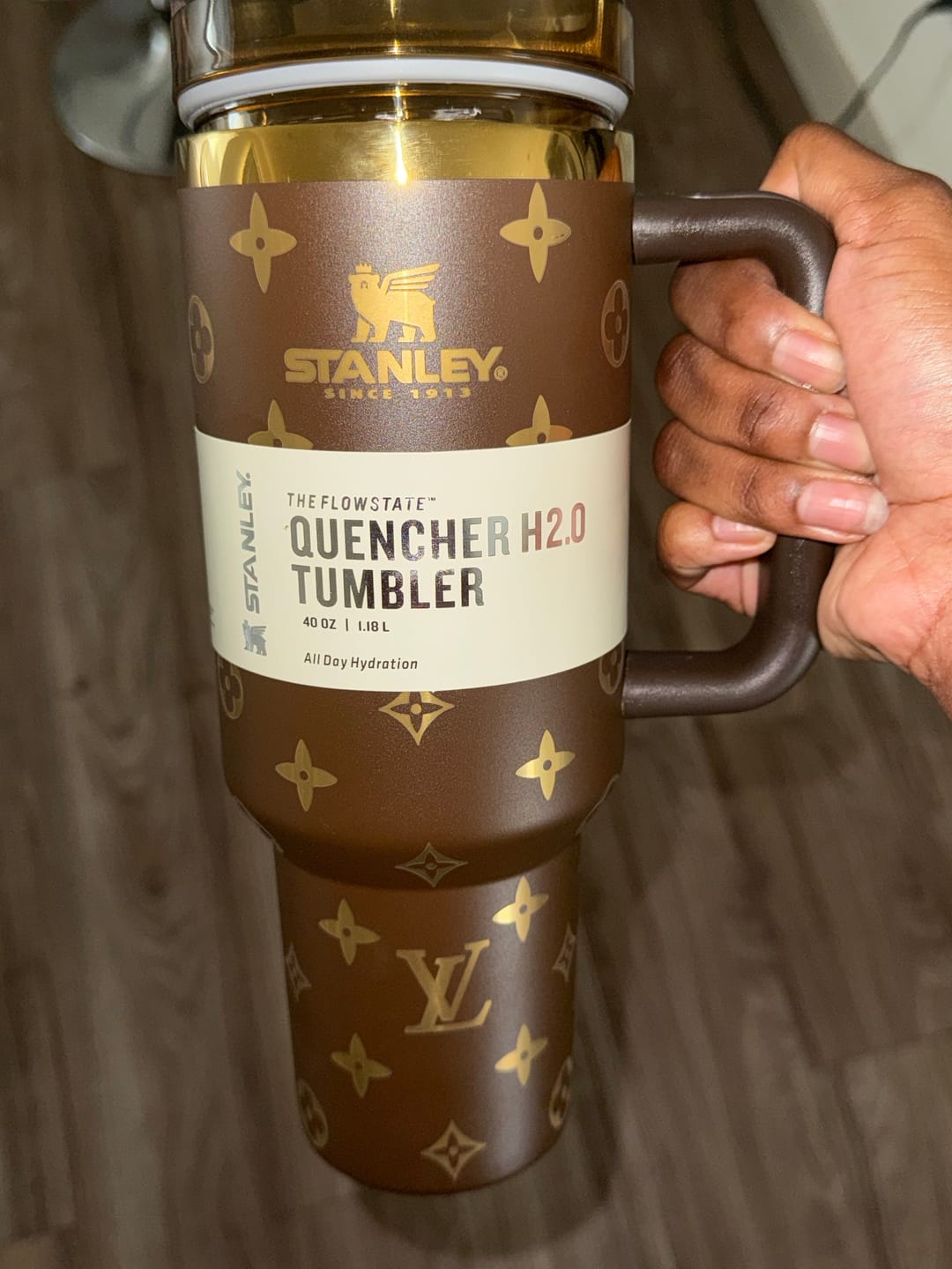 Customer photo review of Designer Holographic In-Car Insulated Cup 40OZ