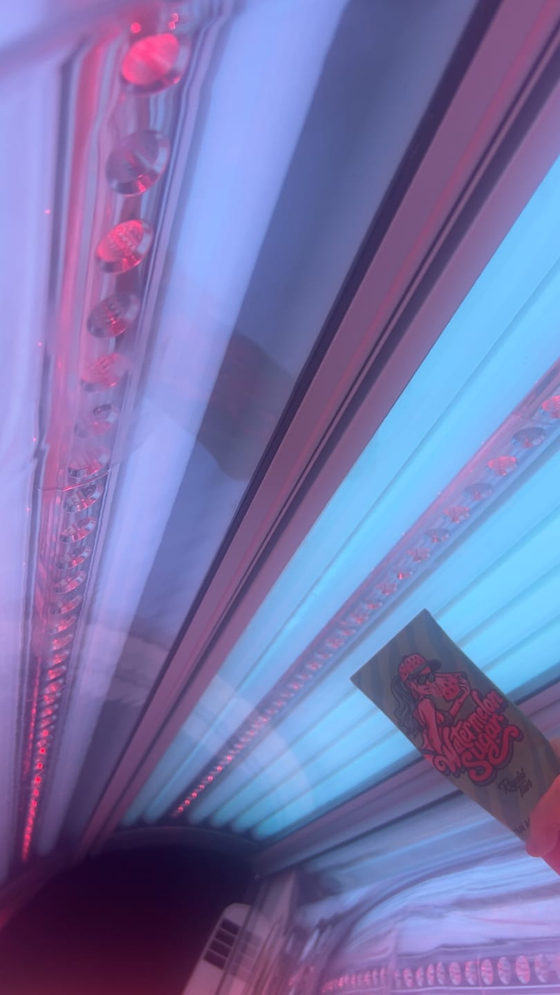Customer photo review of WATERMELON SUGAR TANNING ACCELERATOR