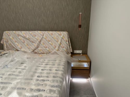 Customer photo review of Κομοδίνο με Φωτισμό Ρυθμιζόμενη Φωτεινότητα και αισθητήρα κίνησης και Συρτάρια Boho LE-T614Y70