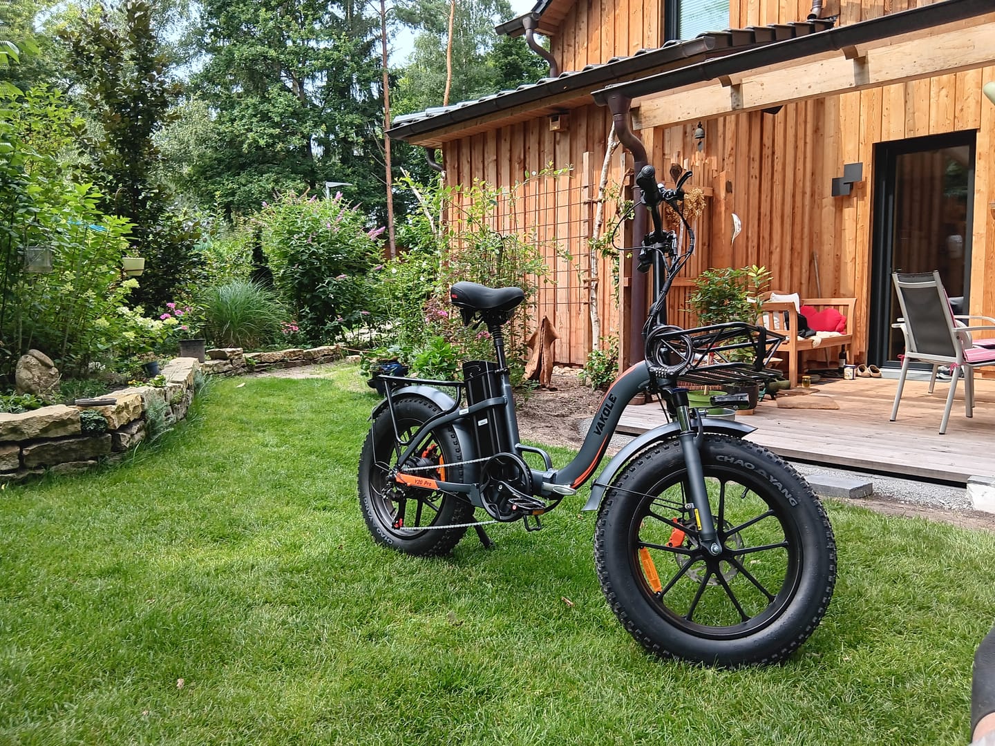Customer photo review of Vakole Y20 Pro 20" Fat Bike 1440Wh Foldable Step-through E-bike 48V 30Ah Battery