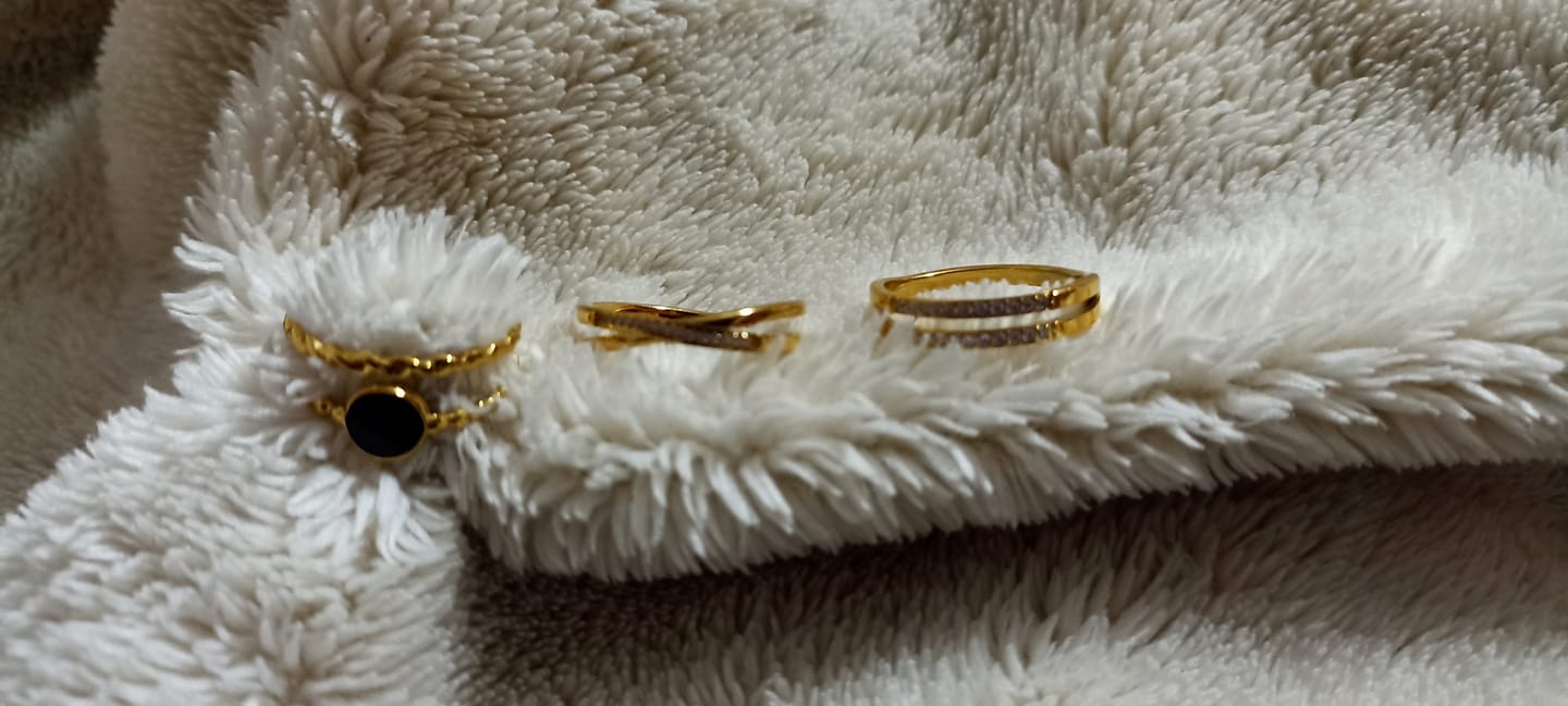 Customer photo review of Anel Duplo Camada Banhado em Ouro 18k