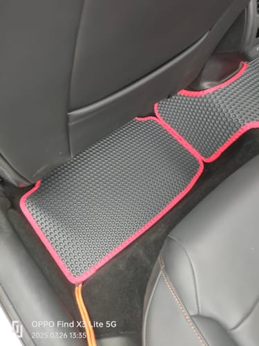 Christine S. review of Auto Fußmatten nach Maß - Vorne image 3 out of 3