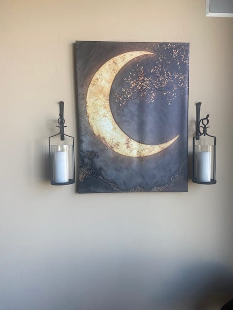 Customer photo review of Moon Blossoms V7 – A Celestial Dance of Light
