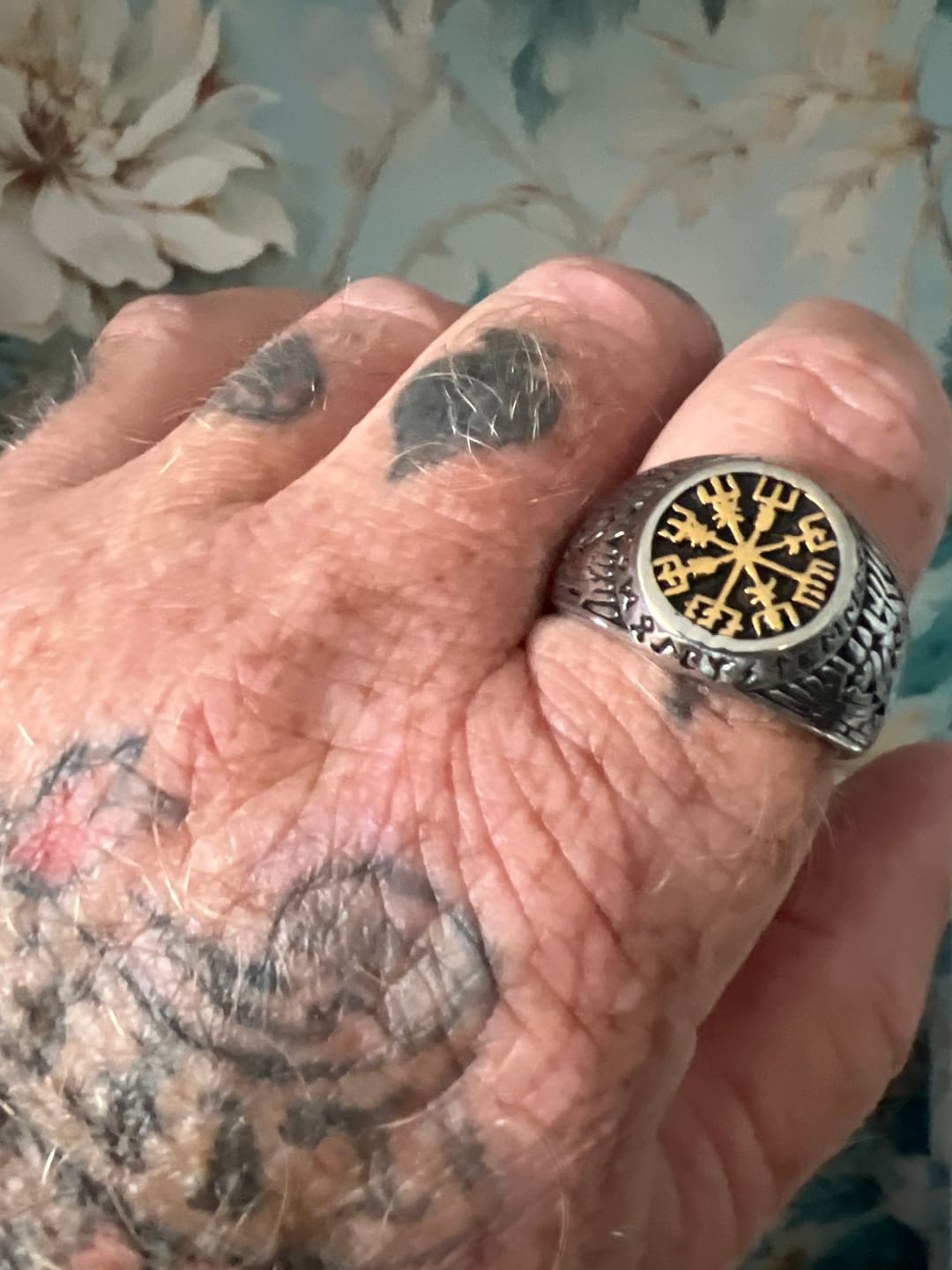 Customer photo review of VIKINGS. - GOLD