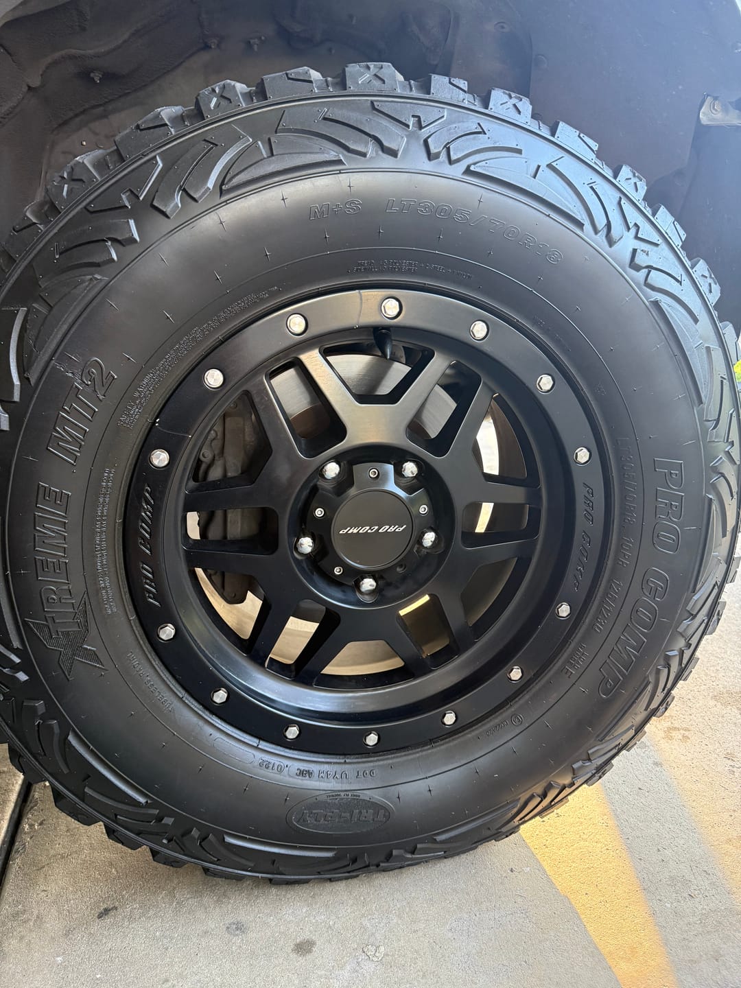 Customer photo review of Spike Tire Valve Caps