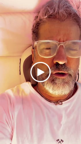 Customer video review of HiZoo - Pillow Neck & Shoulder Massager
