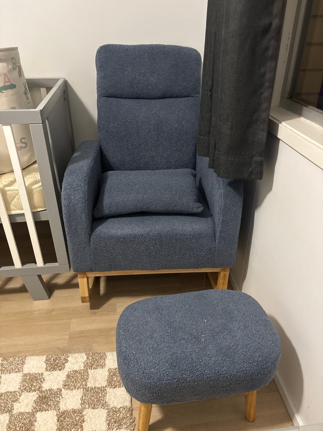 Customer photo review of Levede Rocking Chair Rocker Armchair Lounge Sofa Ottoman Footstool Side Pocket
