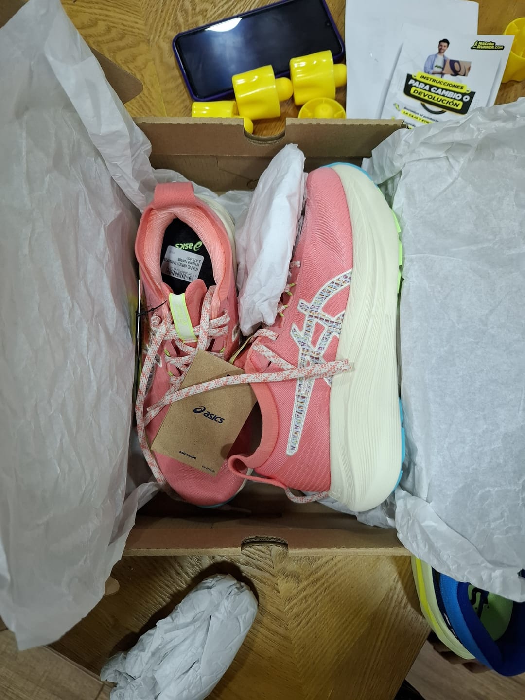 Customer photo review of 2XU Visera Run Broche Nebula