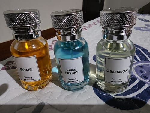Customer photo review of Signature box