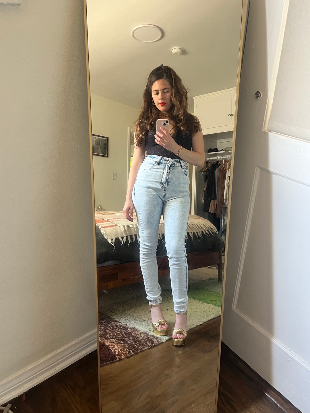 Customer photo review of Ethos High-Rise Skinny Jean #FlatteringFit