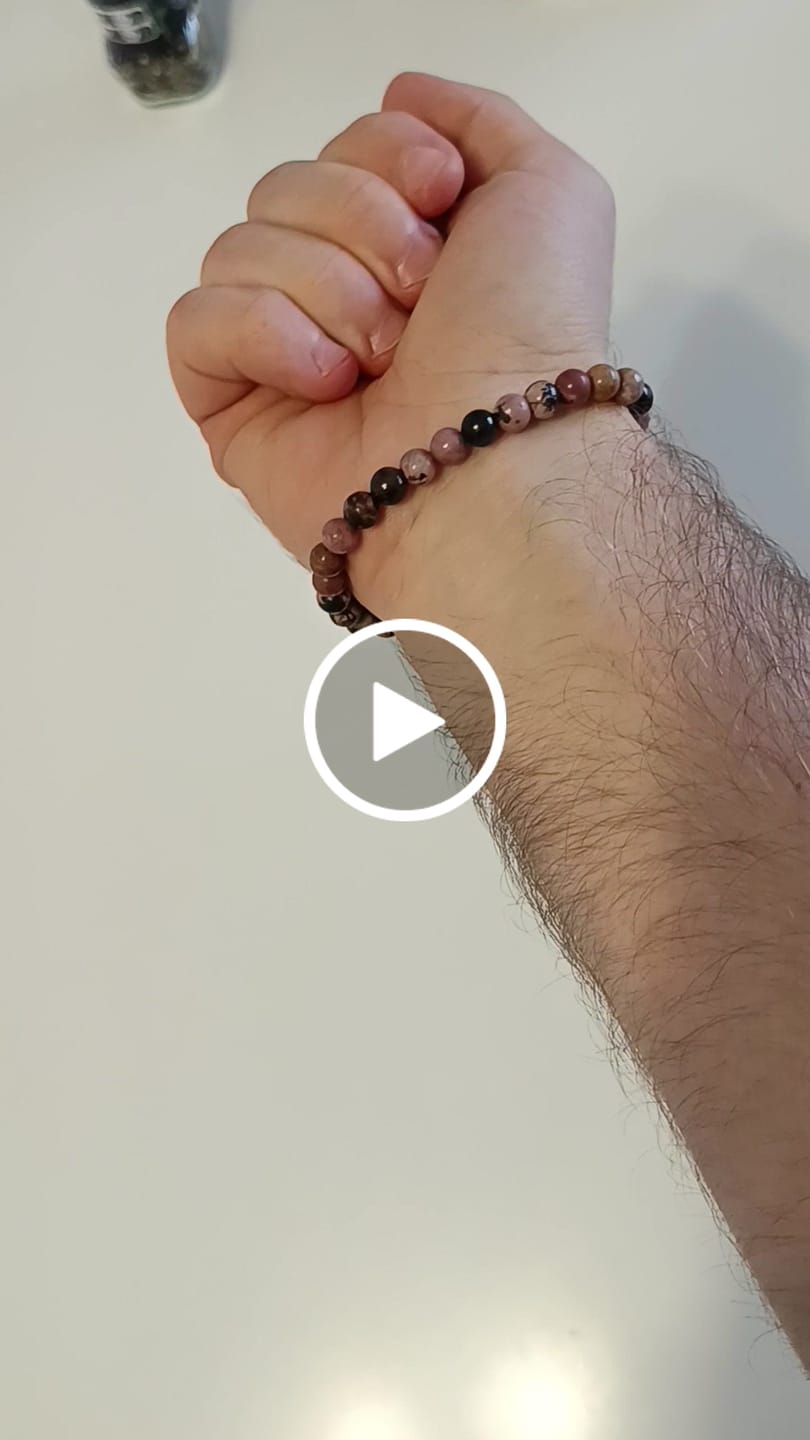 Customer video review of Bracelet Rhodonite "Soutien Emotionnel"