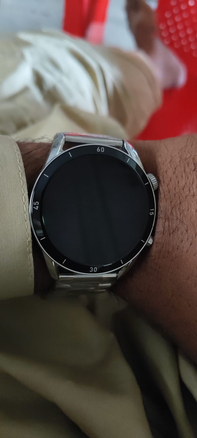 Customer photo review of Torque Chain Smartwatch