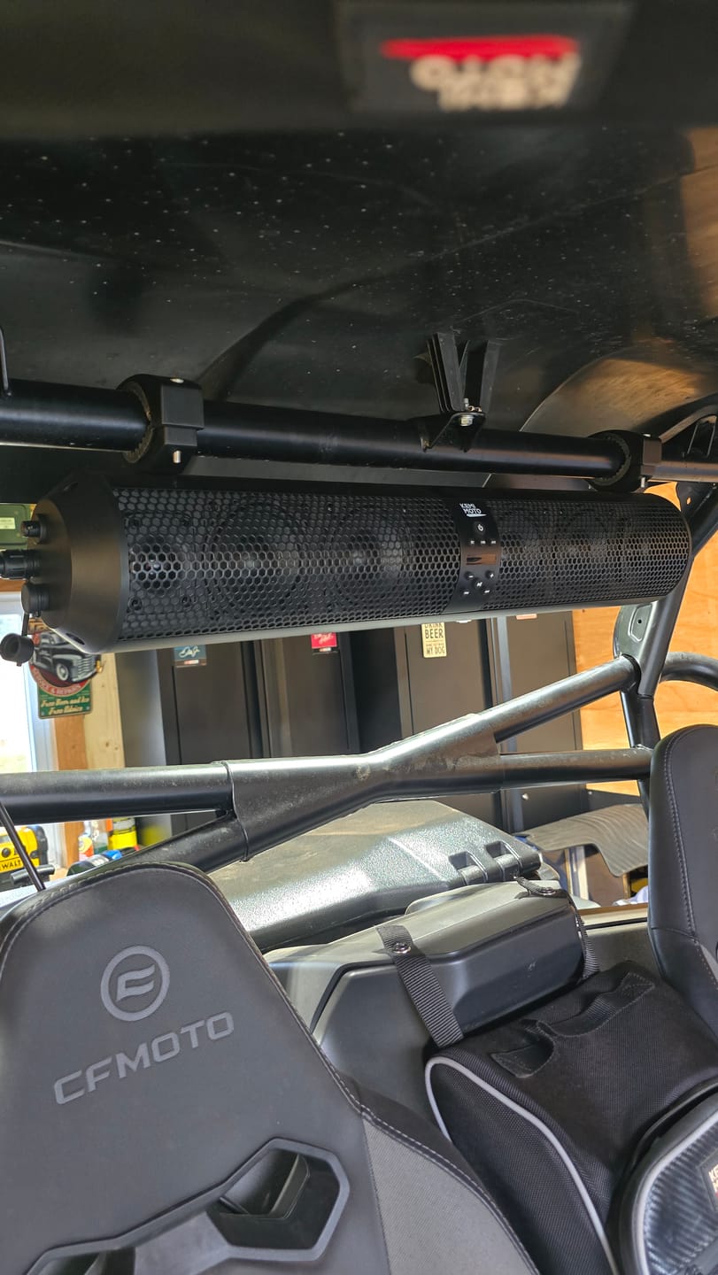 Customer photo review of 6 Speaker UTV Bluetooth Sound Bar for 1.56"-2.25" Roll Bar