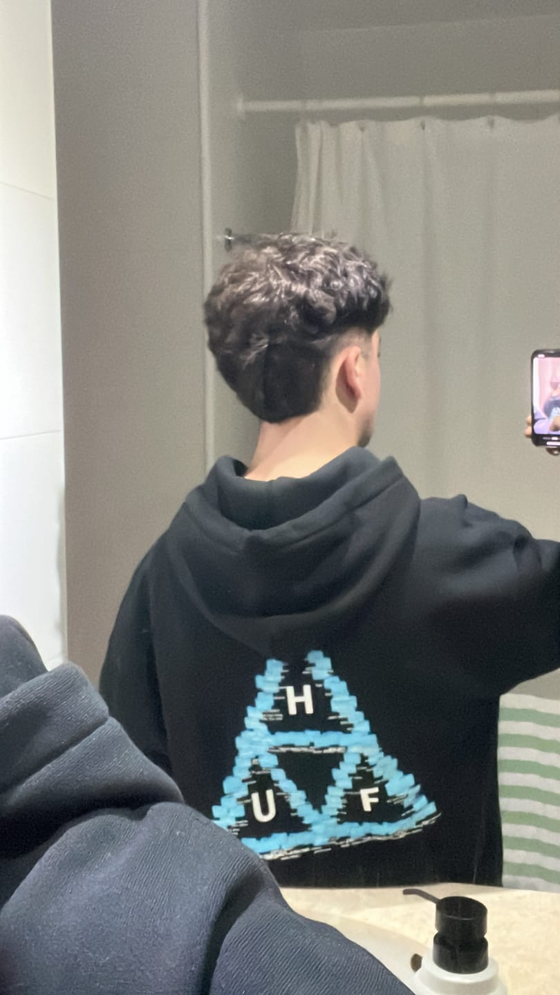 Customer photo review of Polerón Huf Desktop Black