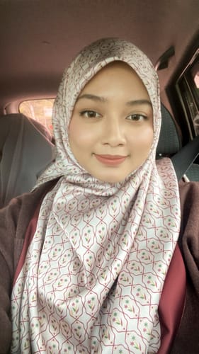 Customer photo review of Dahulu Square (Brown)