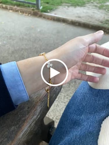 Customer video review of OCEAN CLOVER BRACELET | 18K Gold