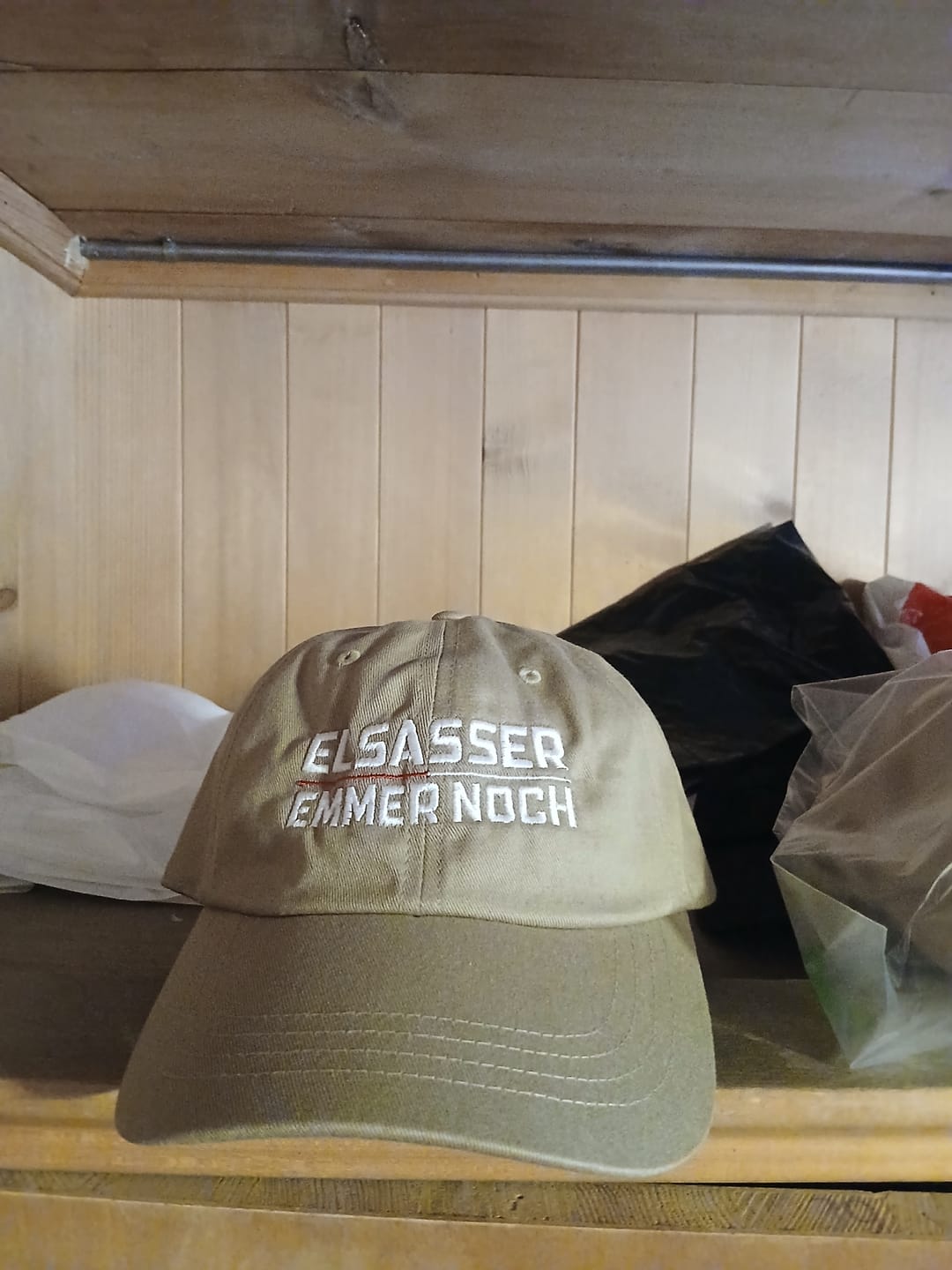 Customer photo review of Casquette de Baseball : Elsässer emmer noch - Alsacien pour toujours