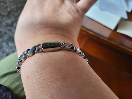 undefined review of Familieschakel Armband Voor Oma image 1 out of 1