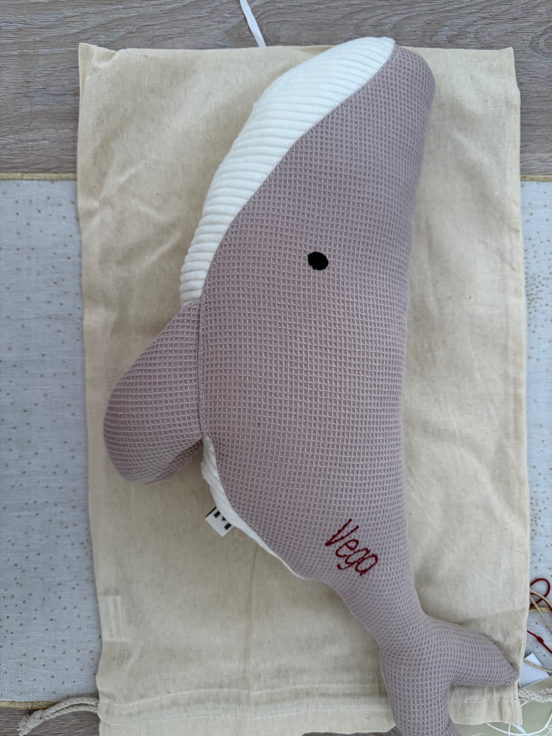 Customer photo review of Peluche Ballena Susi - ROSA