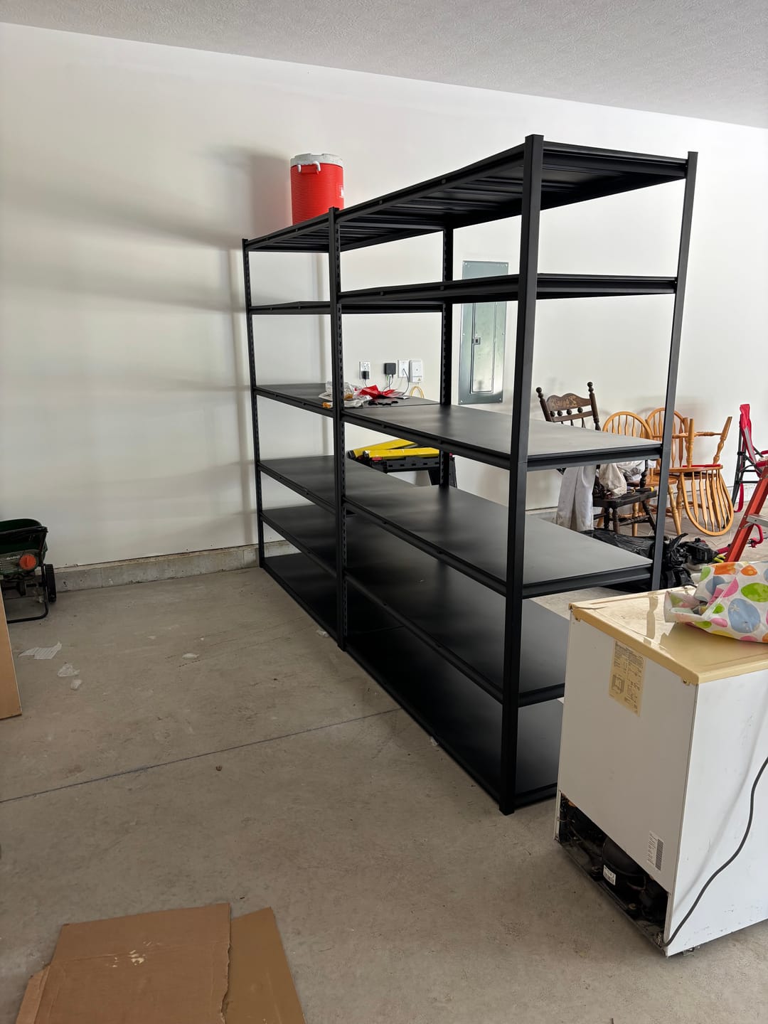 Customer photo review of REIBII 6-tier 3500LBS Heavy Duty Garage Shelving, Adjustable Metal Shelving,Industrial Storage Shelves for Garage,Warehouse, Basement