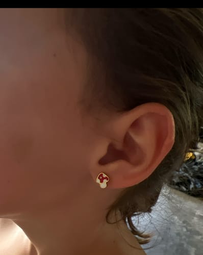 Customer photo review of Tiny Daisies