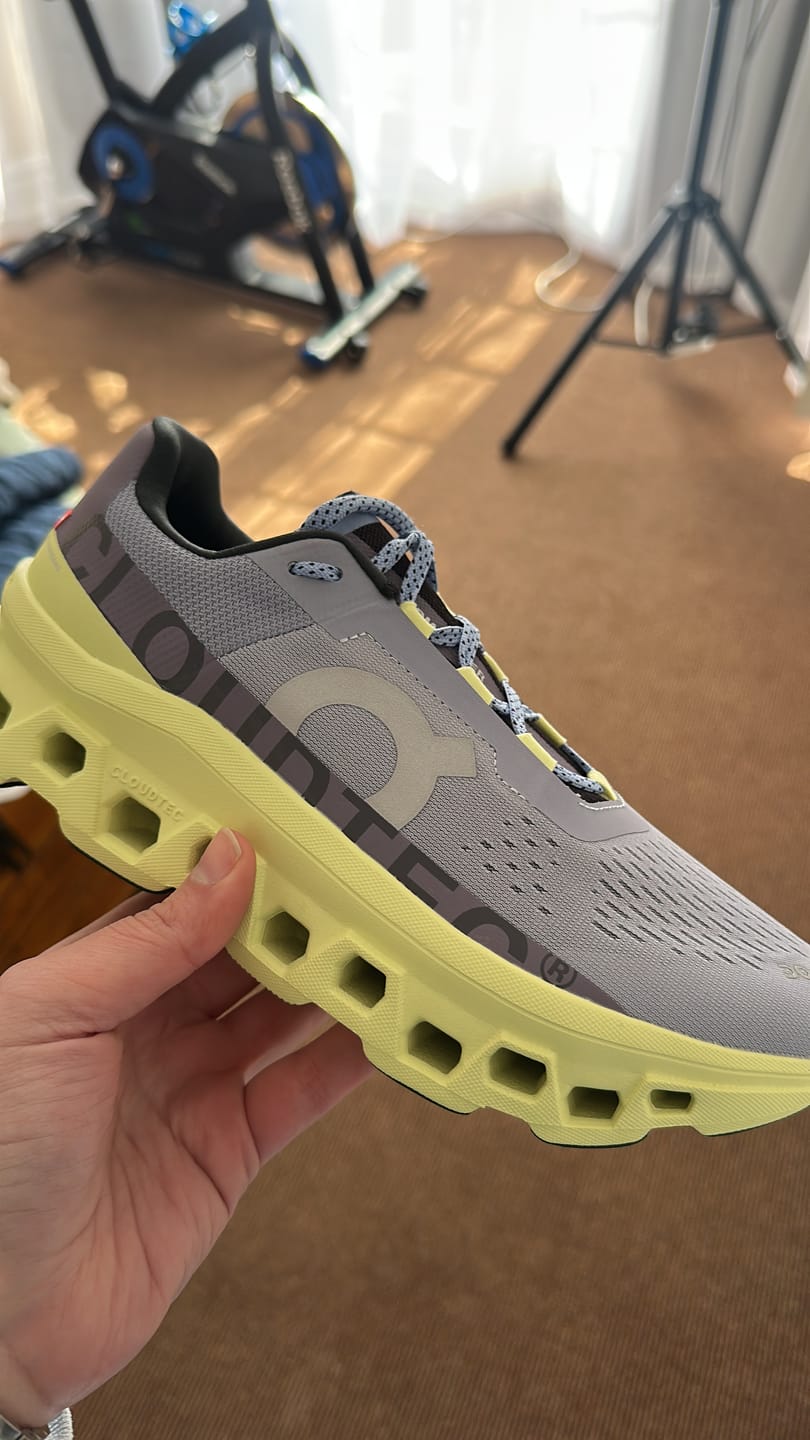 Customer photo review of Cloudmonster (W)