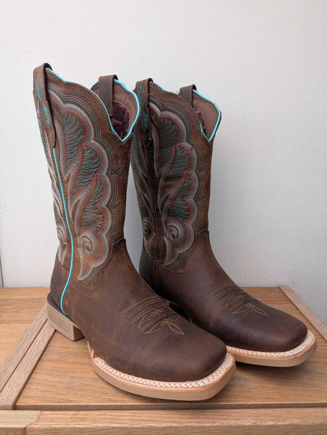 Customer photo review of Women's Lady Rebel Pro Western Boots