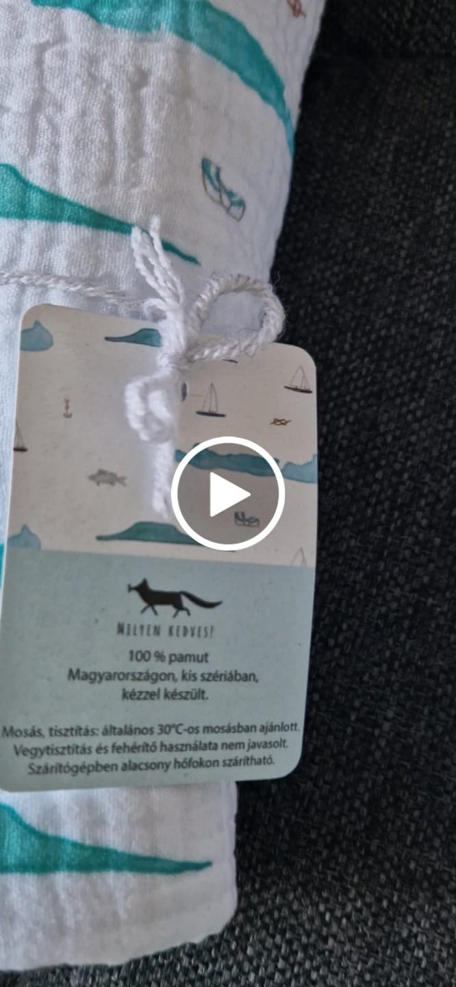 Customer video review of Muszlin babakendő - Téli madárdal
