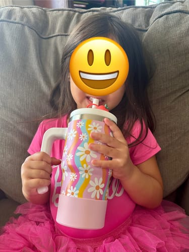 Customer photo review of Flowers Spill Proof Kids CREWCUP 20oz