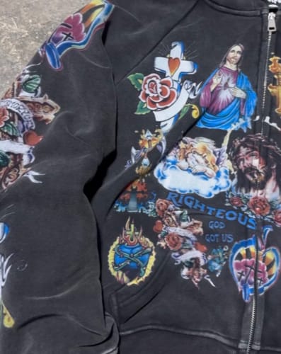 Customer photo review of Siolin™ HOODIE - RIGHTEOUS