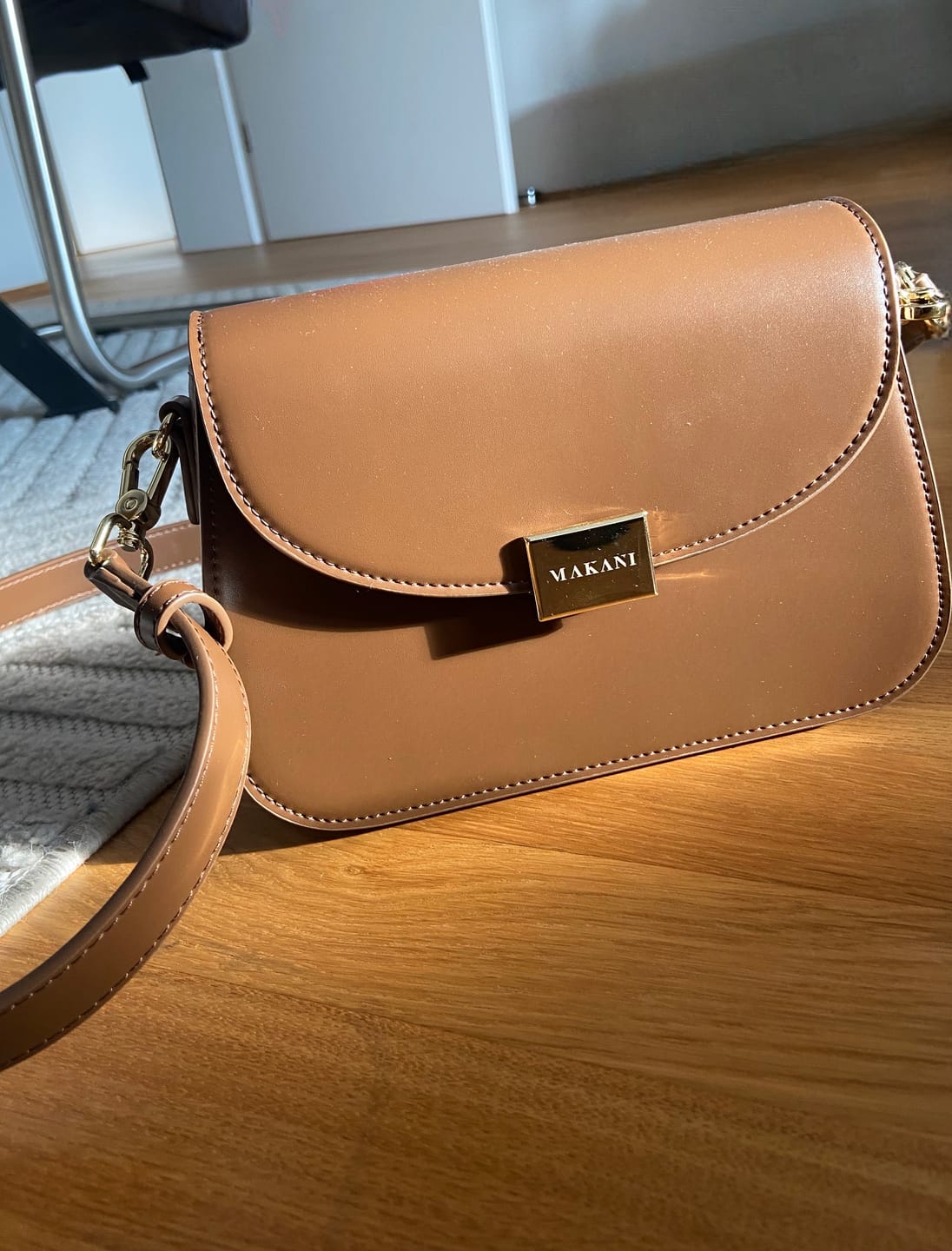Customer photo review of PUALANI - CLASSIC DARK BROWN