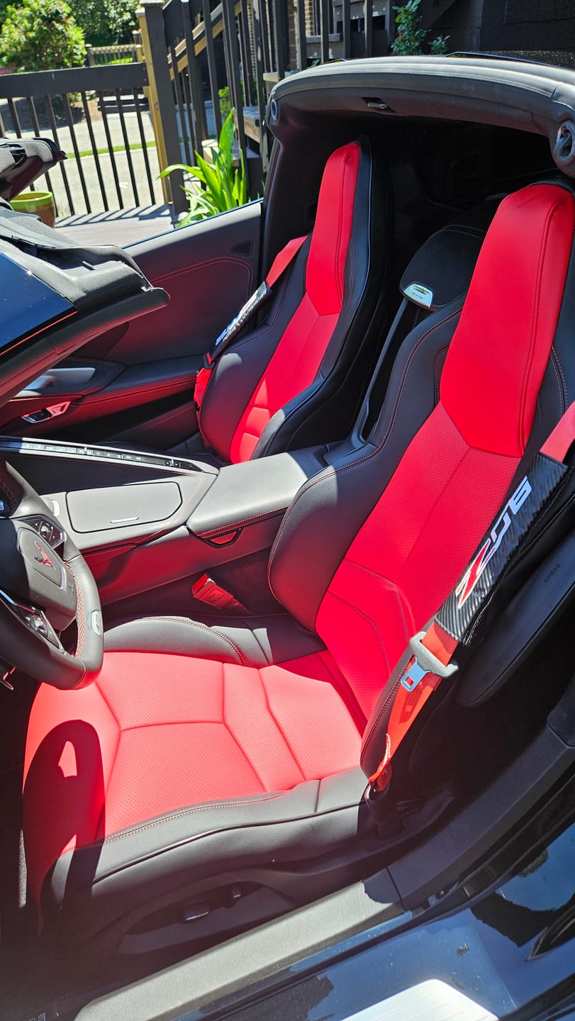 Customer photo review of Corvette C8 Custom Leather Seat Covers