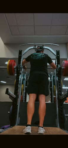 Customer photo review of UNDENIABLE MOUNTAIN T-SHIRT