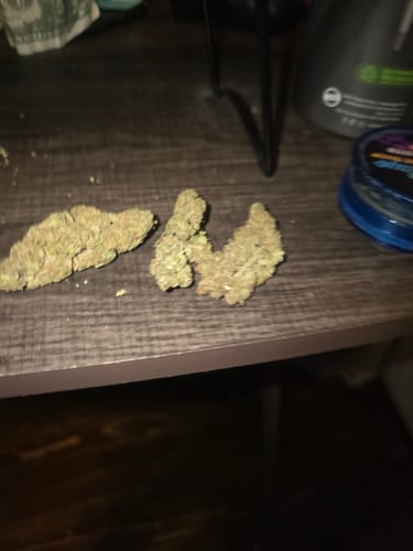 Customer photo review of White Widow - 28 Grams - Hybrid
