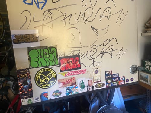 Customer photo review of Sticker Vinile Classico