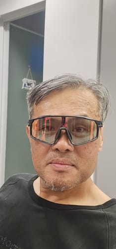 Customer photo review of REVO Kapvoe X76 Anti-Fog Photochromic Sunglasses