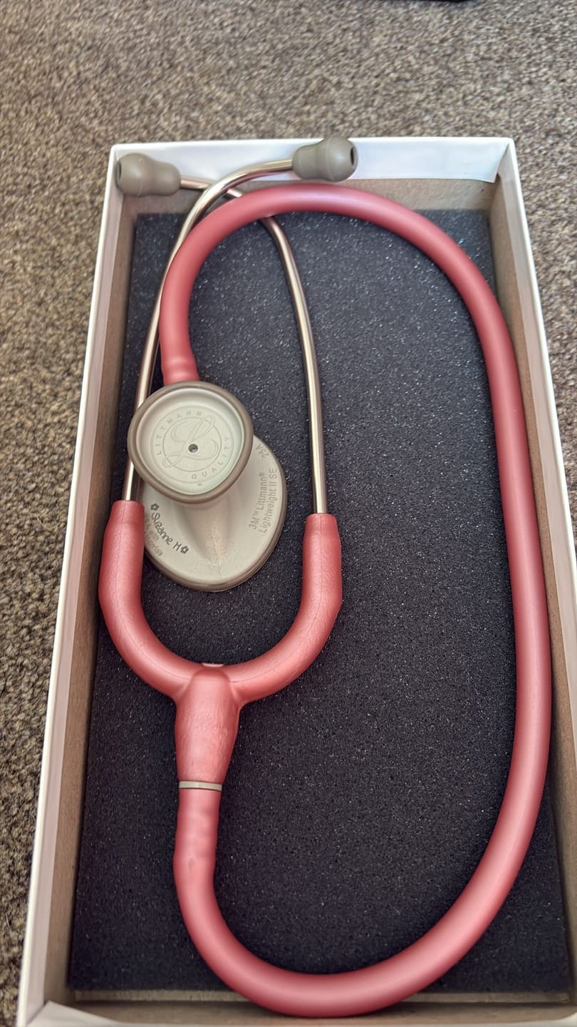 Customer photo review of Littmann Lightweight II SE Nurses Stethoscope: Bubblegum Pink 2456
